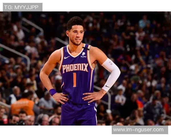 布克在场时太阳表现优异净效率提升显著对比无布克状态